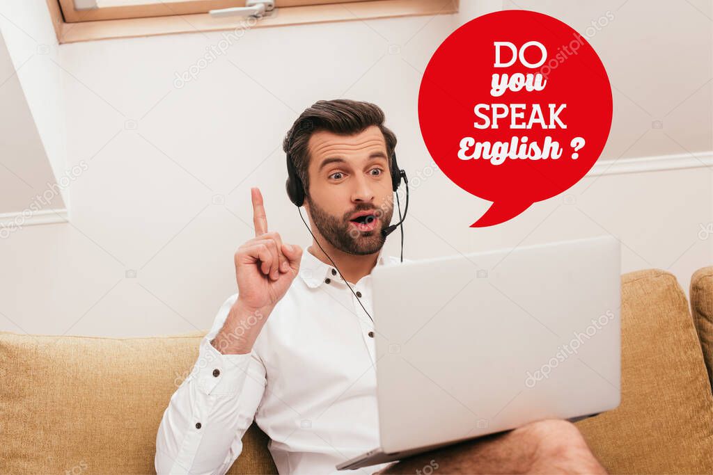 Dorosły uczestnik kursu angielskiego online